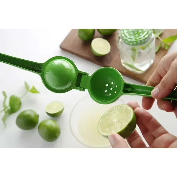 hendi-citruspers-barup-aluminium-groen-limoen-hand (1).webp