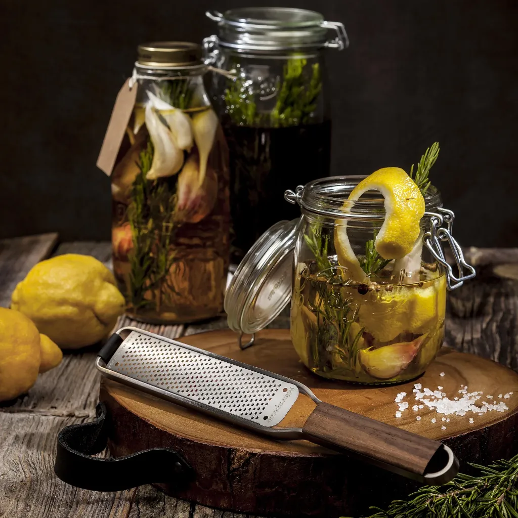 mp_43220_master_wood_zester_overhead_lemons.webp